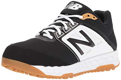 wide youth baseball cleats