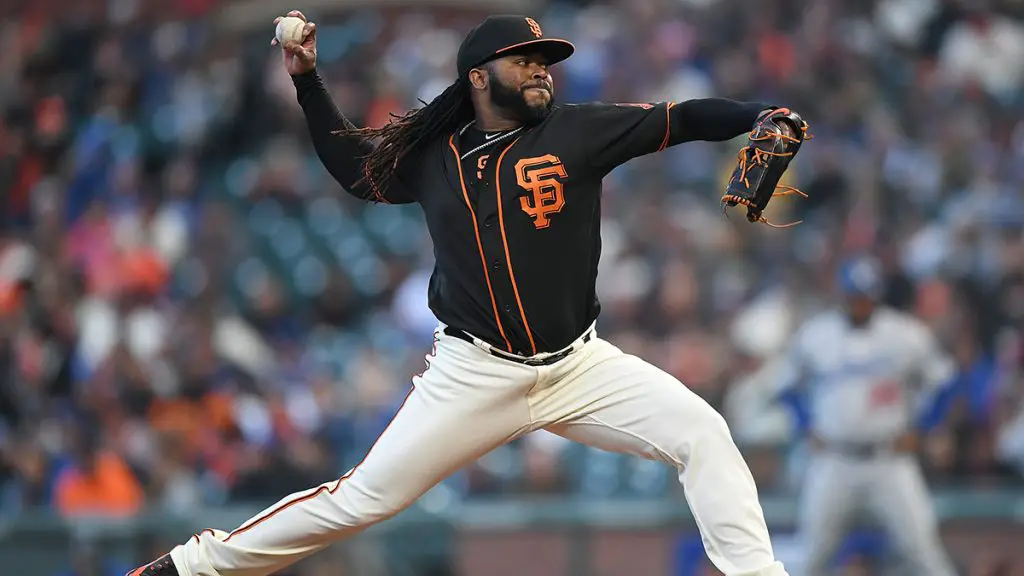 Learn the Mechanics of Throwing a Baseball Properly