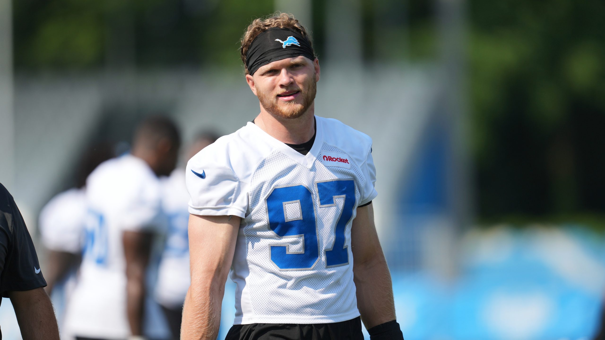 Most Important Contract Decision for Every NFL Team Ahead of 2025 Season