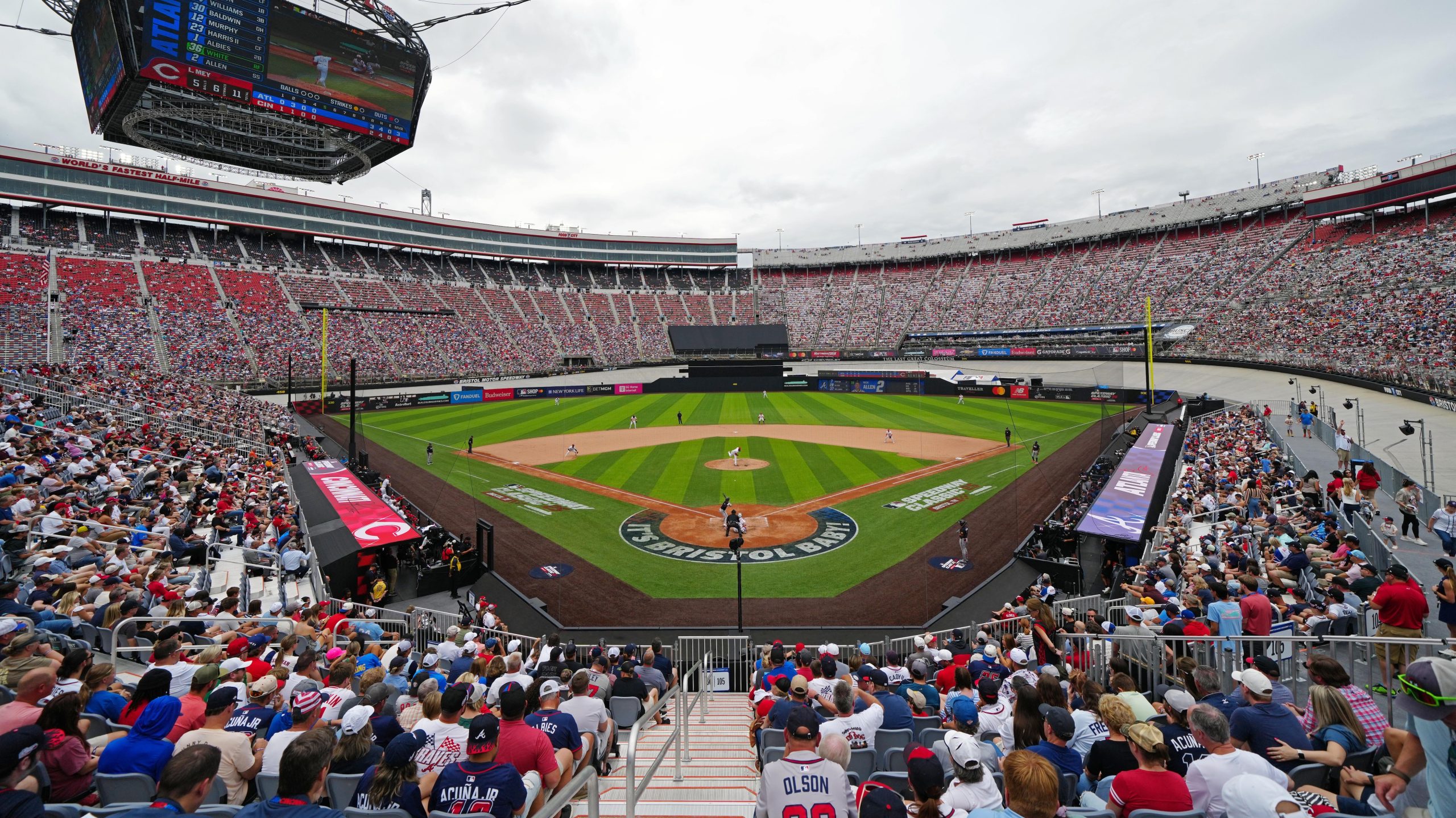 Braves vs. Reds Speedway Classic Draws 91K Fans to Break MLB Attendance Record