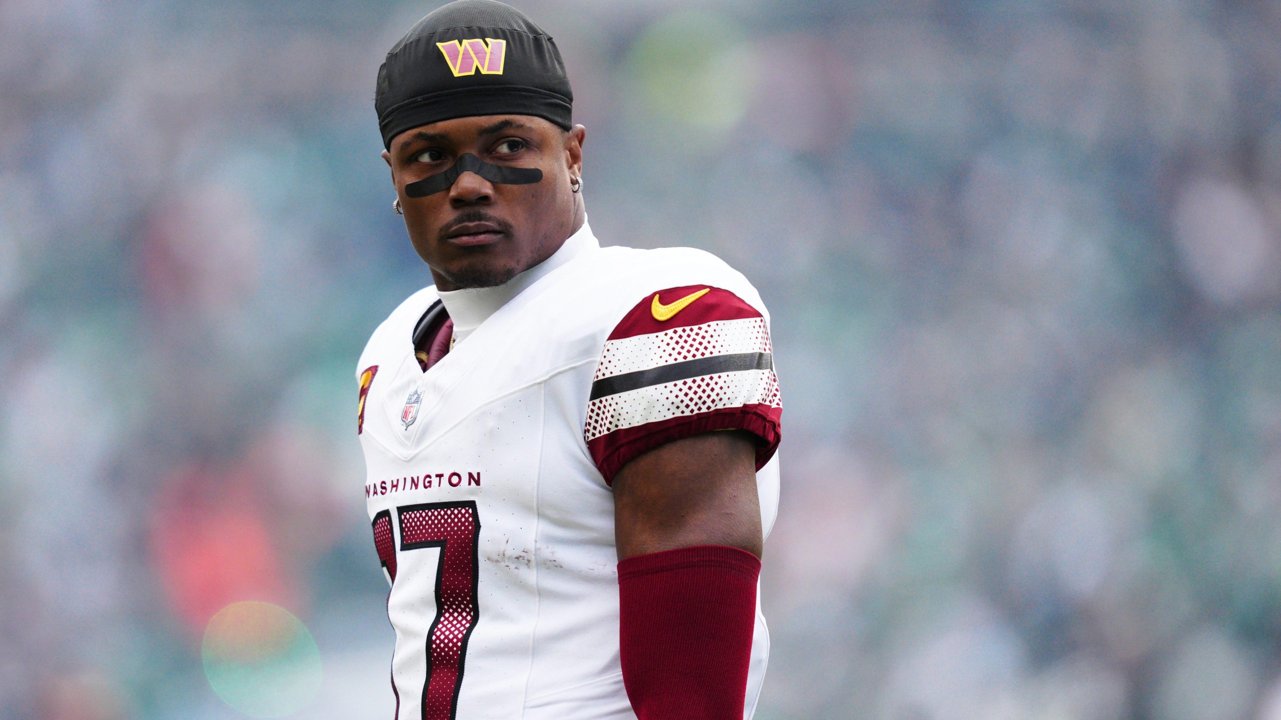 Most Important Contract Decision for Every NFL Team Ahead of 2025 Season