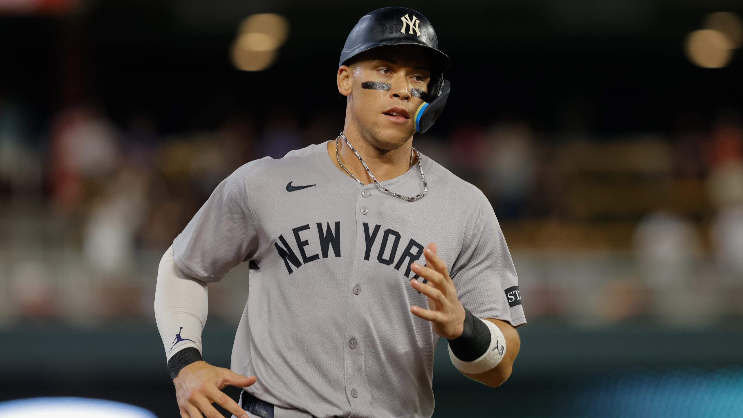 MLB: SEP 17 Yankees at Twins