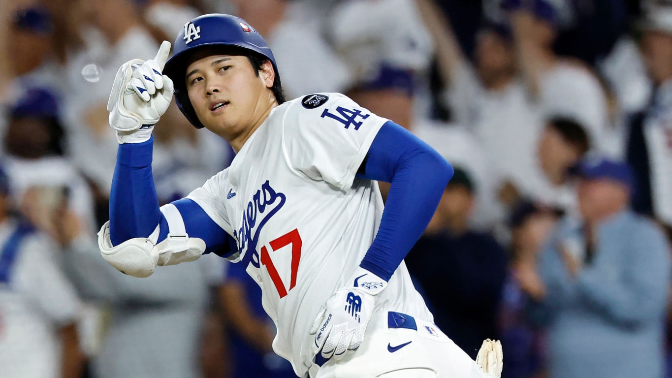 National League Championship Series - Milwaukee Brewers v Los Angeles Dodgers - Game Four