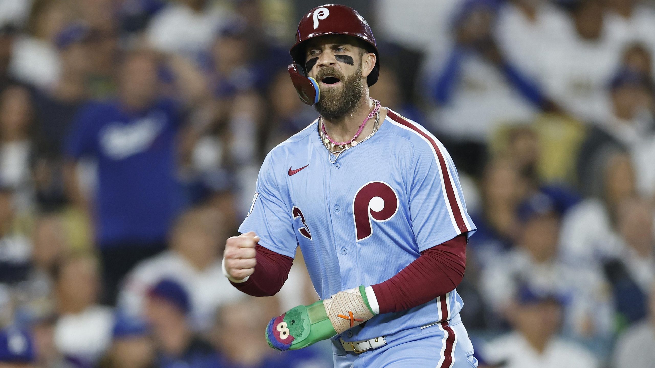 Division Series - Philadelphia Phillies v Los Angeles Dodgers - Game Three