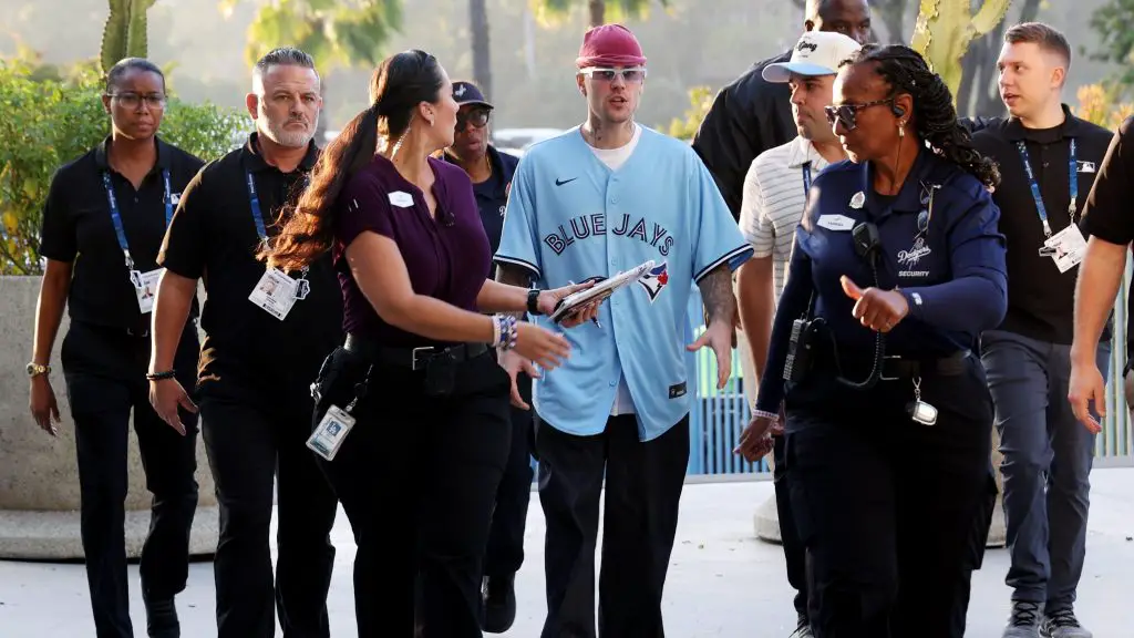 World Series - Toronto Blue Jays v Los Angeles Dodgers - Game 3