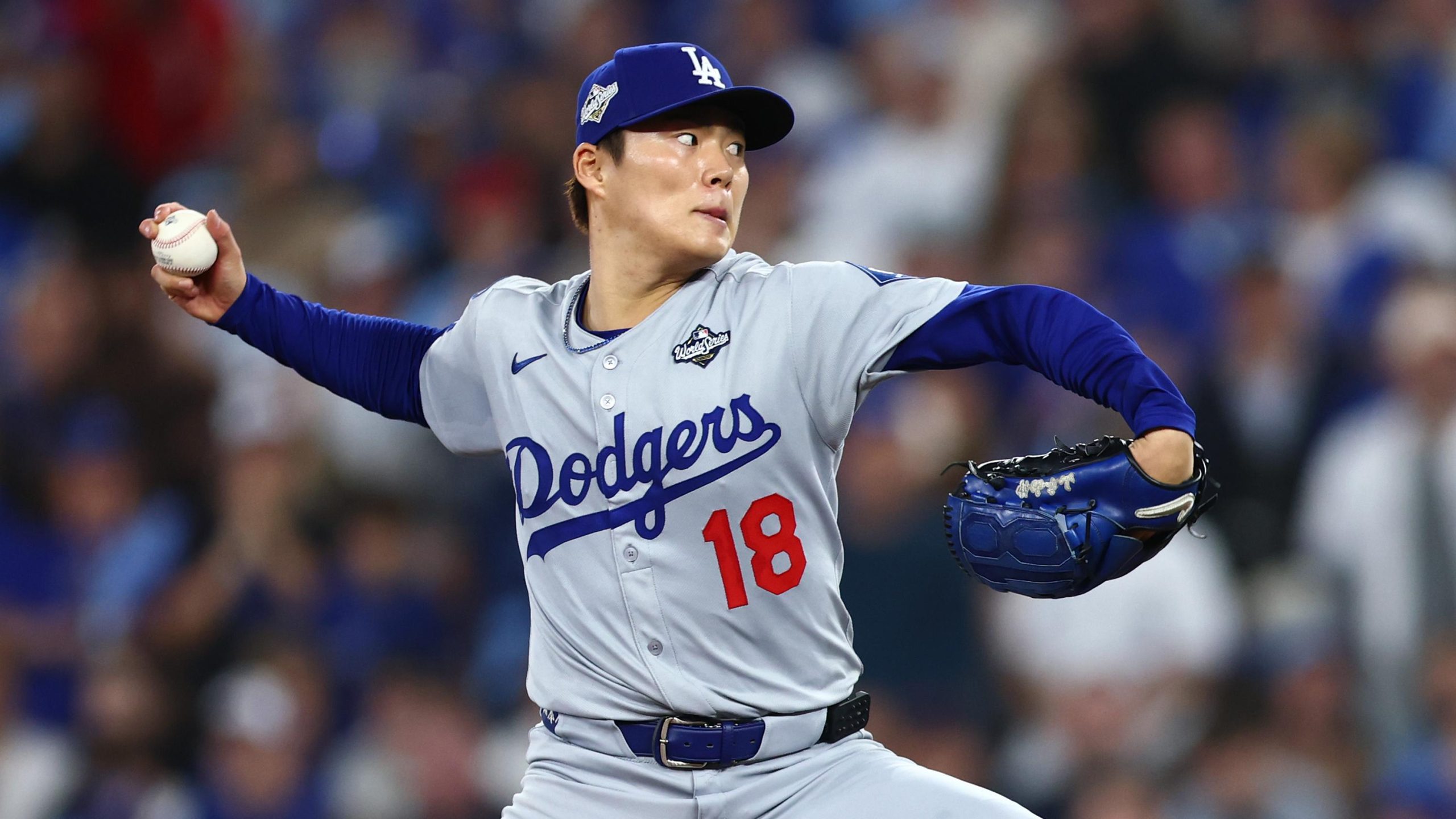 World Series - Los Angeles Dodgers v Toronto Blue Jays - Game Two