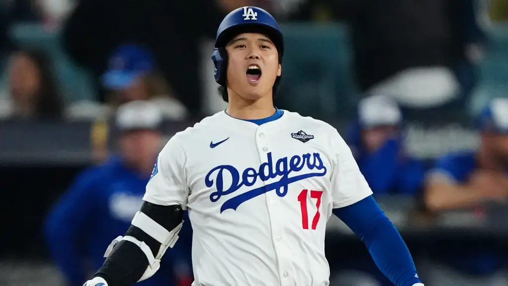 World Series - Toronto Blue Jays v Los Angeles Dodgers - Game 3