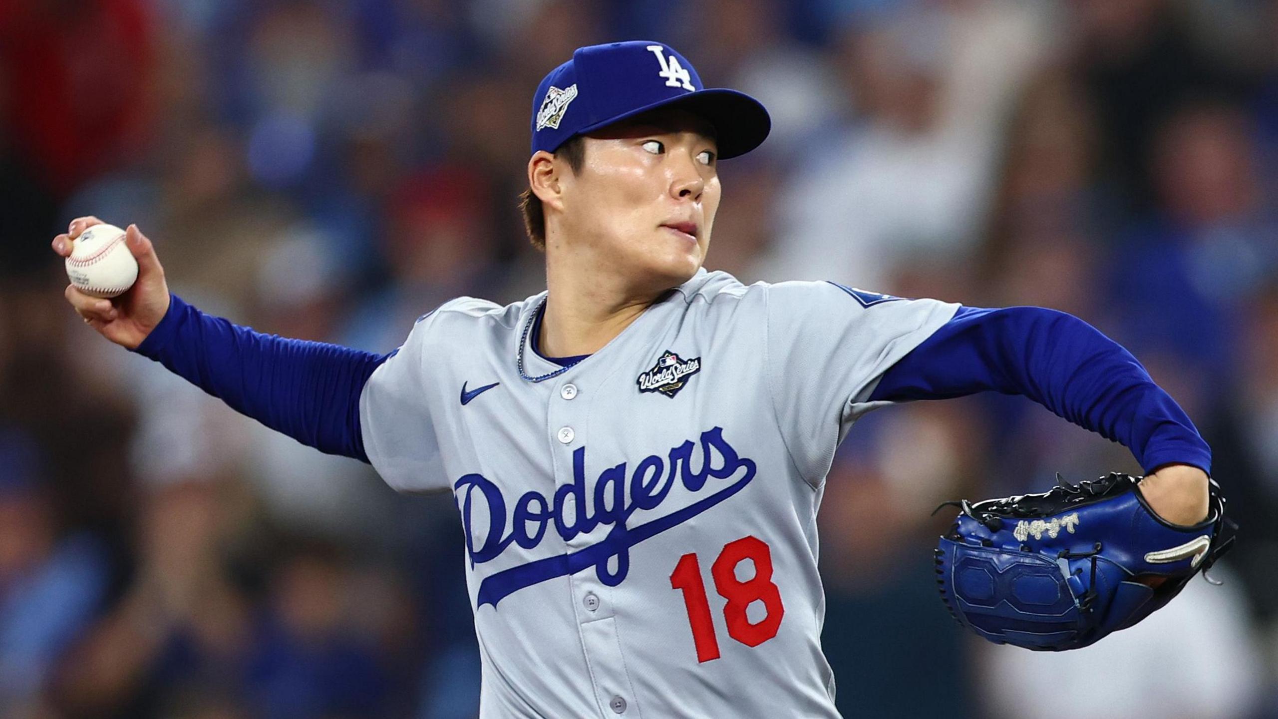 Los Angeles Dodgers pitcher Yoshinobu Yamamoto
