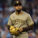 Analyzing Robert Suarez’s Record-Breaking $45M Braves Deal: A Game-Changer in MLB Free Agency