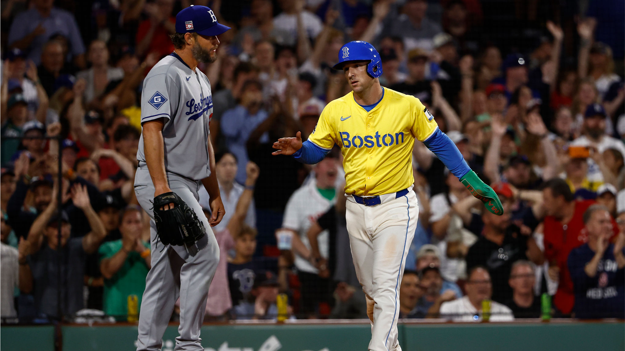 World Series - Toronto Blue Jays v Los Angeles Dodgers - Game 3