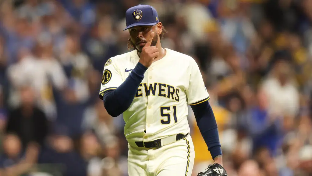 National League Championship Series - Los Angeles Dodgers v Milwaukee Brewers - Game Two