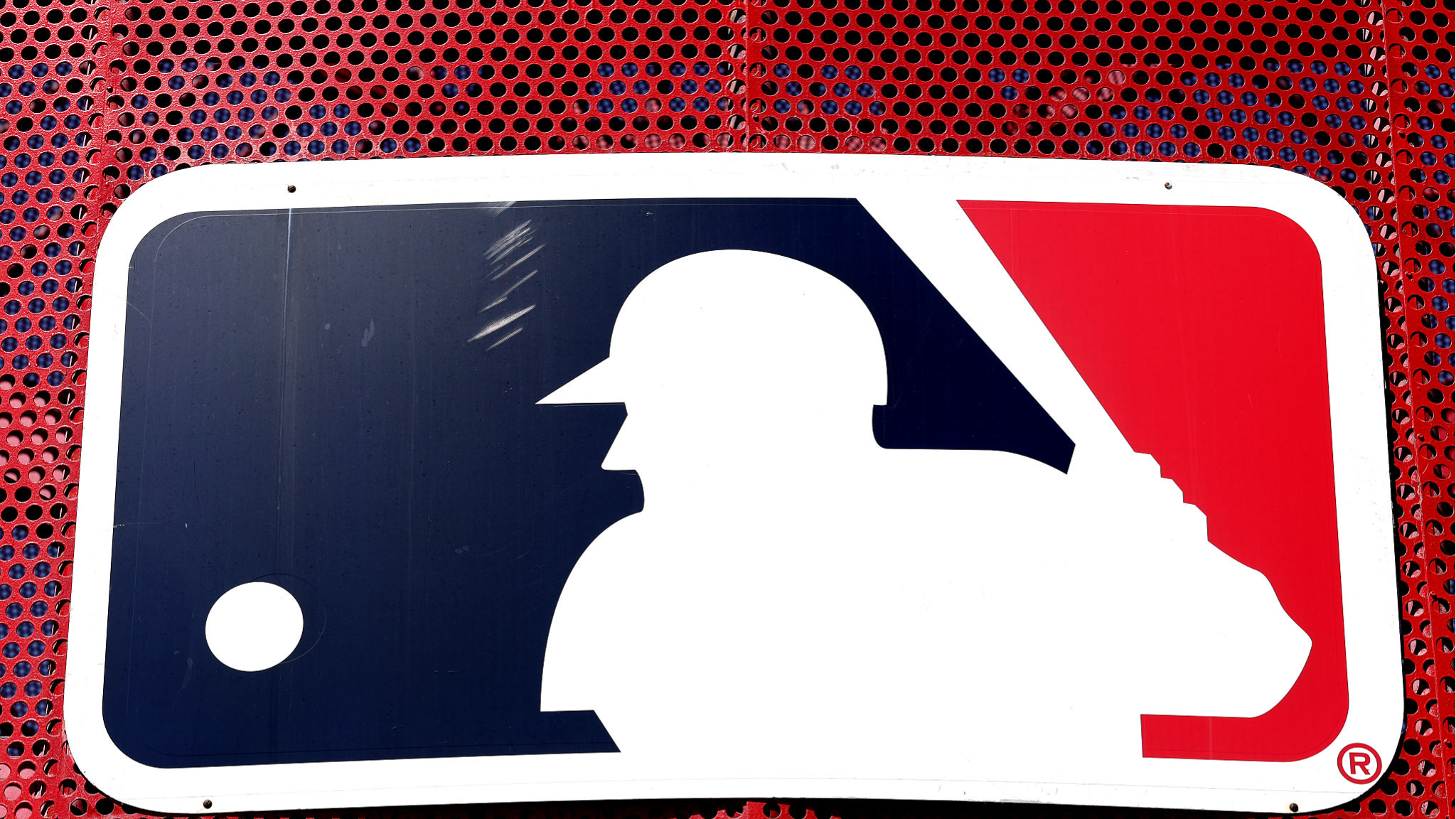 Pittsburgh Pirates v Cincinnati Reds