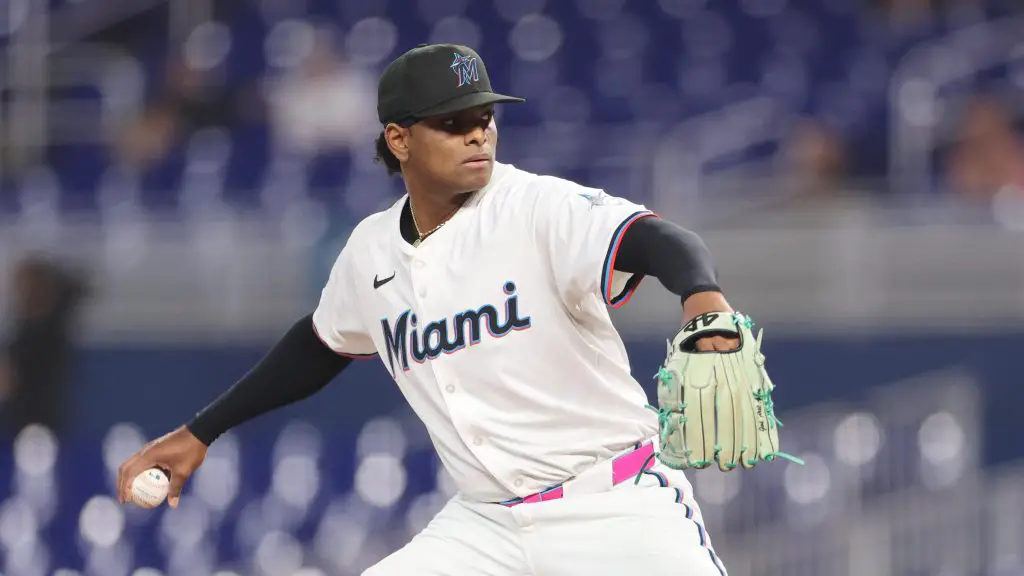 Atlanta Braves v Miami Marlins