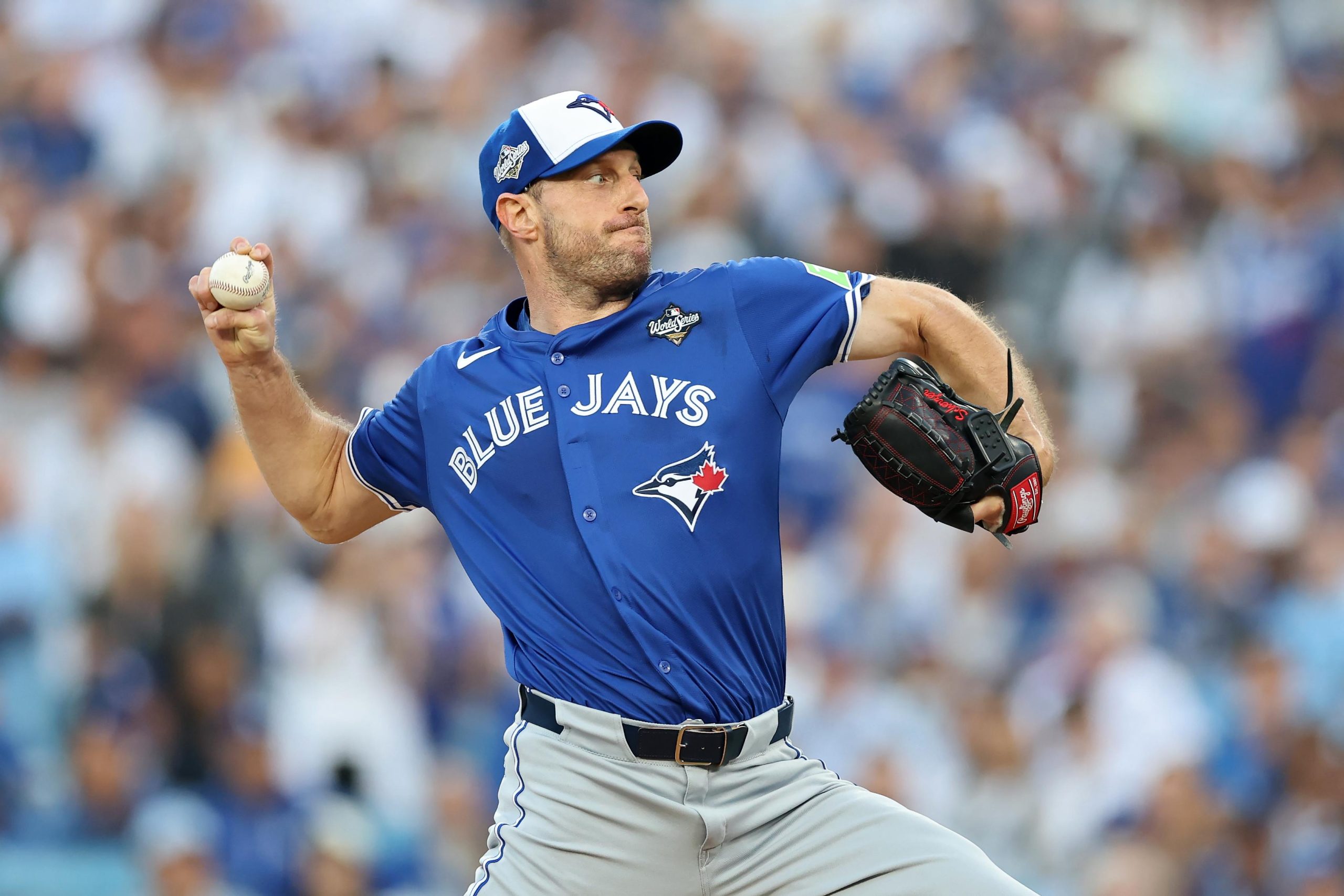 World Series - Toronto Blue Jays v Los Angeles Dodgers - Game Three