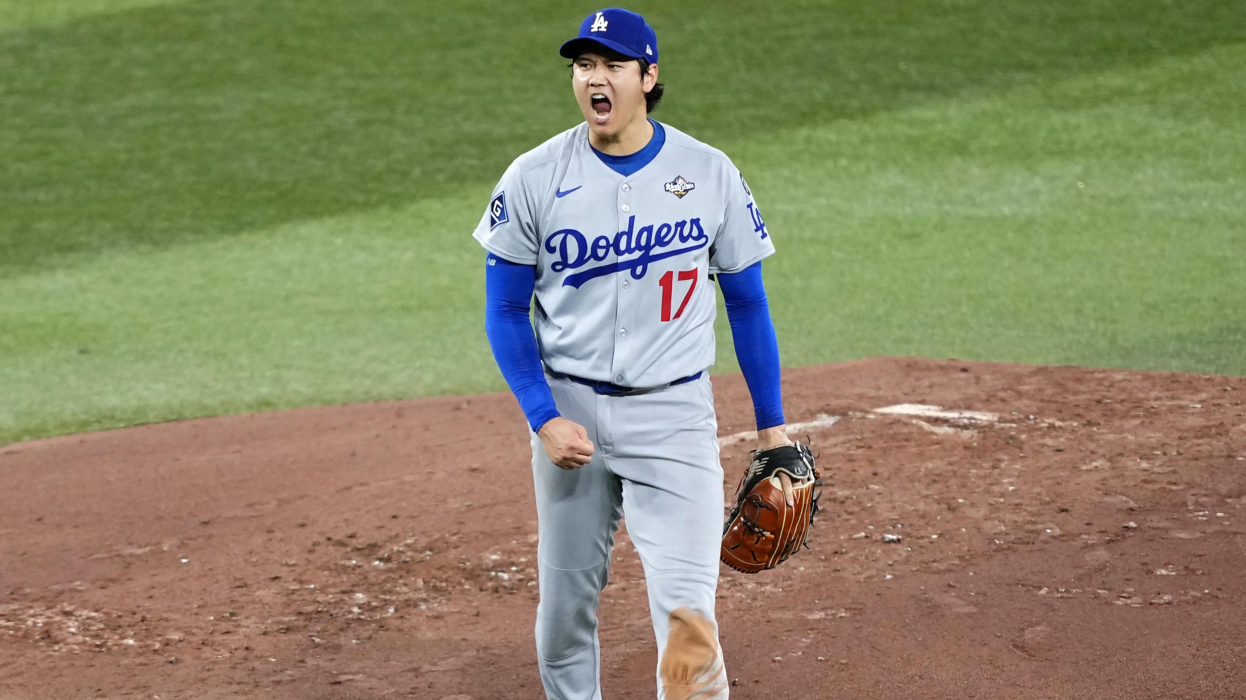 Shohei Ohtani Won't Pitch at 2026 World Baseball Classic, Dodgers' Dave Roberts Explains Decision